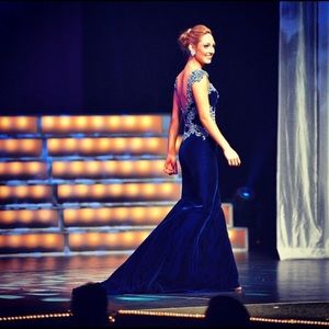 Sherri Hill Velvet Gown